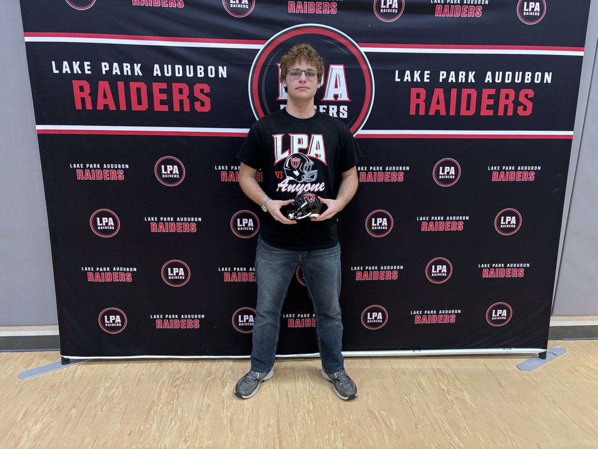 The next award is our 12th Man of the Year!  Congratulations to our recipient, Michael Rislund!  #RELENTLESS