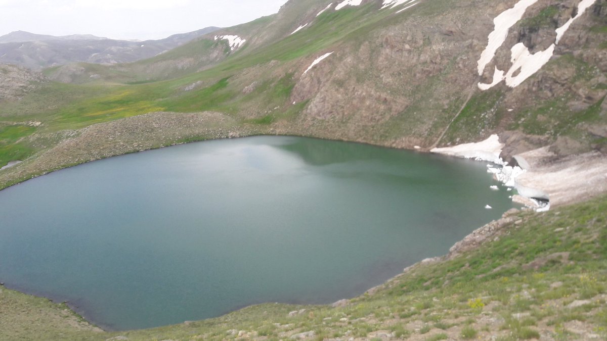 Güzel bir göl manzarasıyla günümüzü niktalayalım. Her günümüz bugünkü kadar bol $Riverpts puanlarıyla geçsin.
 <a href="/RiverdotInc/">River</a>  <a href="/River4fun/">River4FUN 🐝</a> $Riverpts