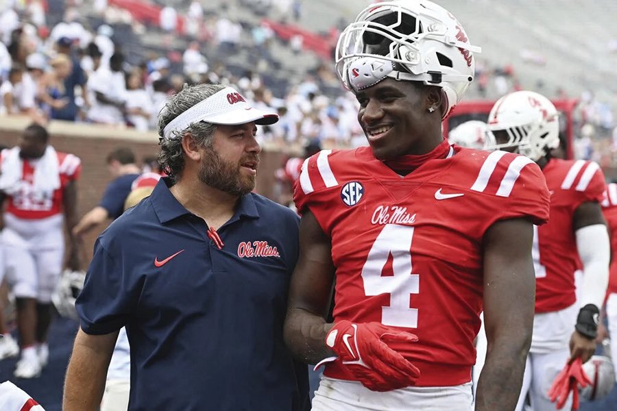 beaubkboone's tweet image. Welcome to the Golding age
#year1 #goldingage