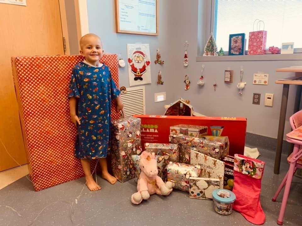 Can you bless a child fighting cancer this Christmas? 🎗️🎅🏻  Take advantage of the extended Black Friday and Cyber Monday Deals happening now for an amazing cause! 🫶 No time to shop? Donate a dollar amount so Sadie can shop for you! Details in bio!
#Togetherwecanmakeadifference