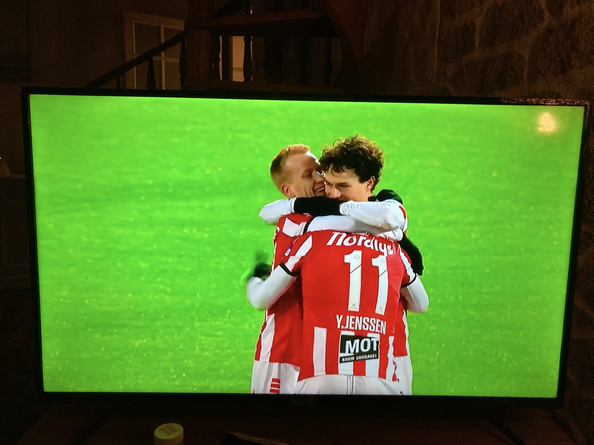 Feck@safec541 tweet media