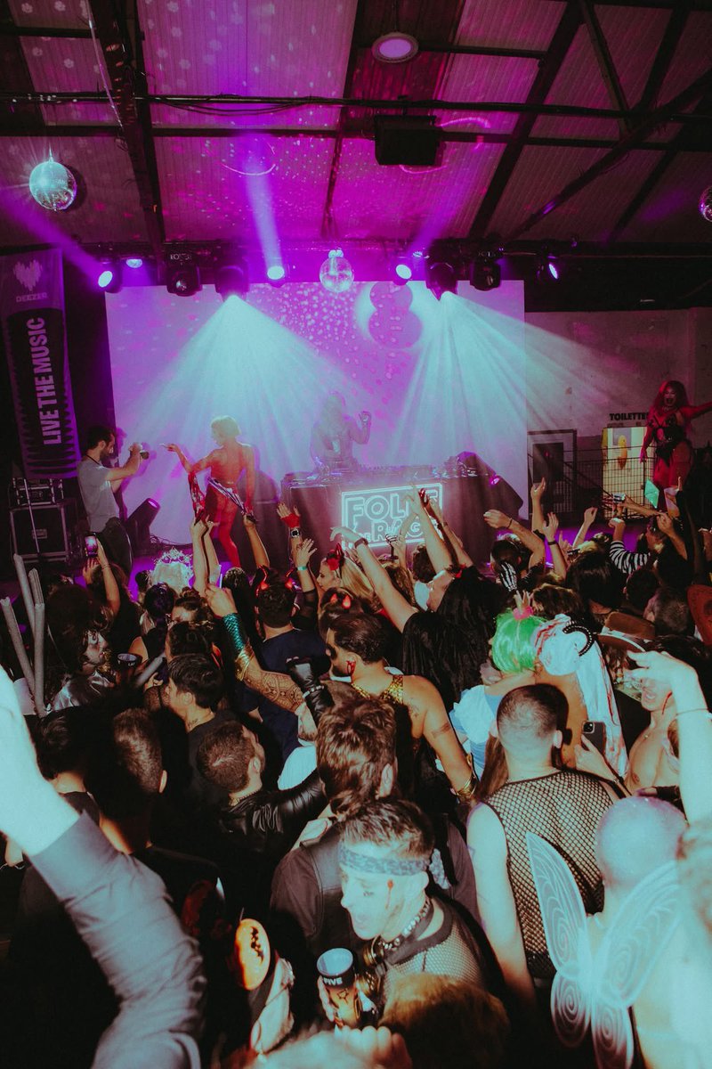 Dans un petit peu plus d’un mois on est enfin de retour ! 😍

Rien de mieux que débuter la prochaine année avec vous 🥰

⚠️ÉVÉNEMENT 75 % SOLD OUT - aucune billetterie sur place ⚠️

🎟️ lien en bio 

📸 Meryem PP