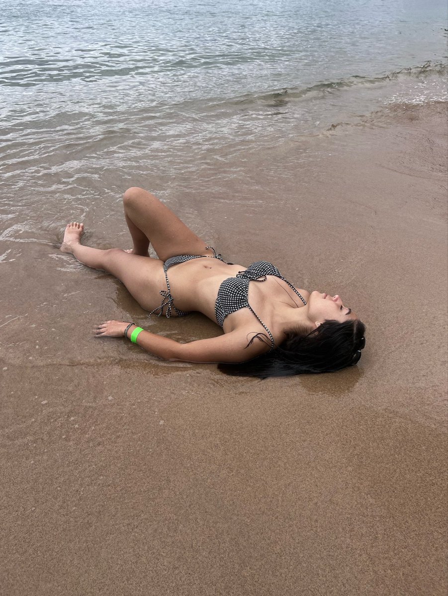 Princessstaceyb's tweet photo. Need to go back https://t.co/9Foy2N7mbu