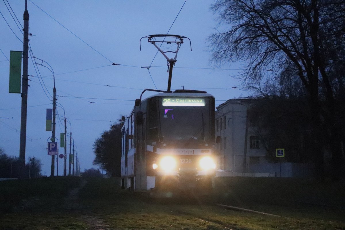 maxcocoabean's tweet image. сьогодні харківський 26ий трамвай нагадав про себе 🚊😼