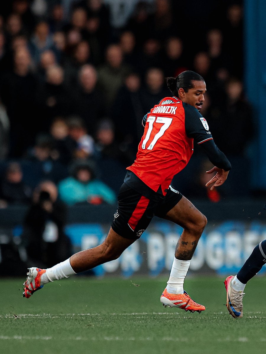 Nigel Cello Lonwijk tweet media