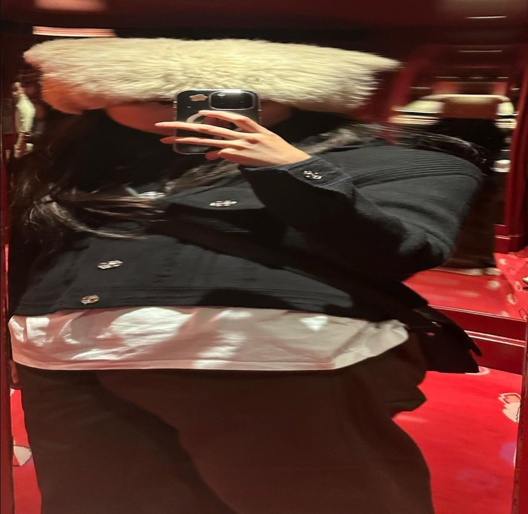 jnksdiva's tweet image. Mind you the woman who posts this is the same woman you accuse of photoshopping her body…