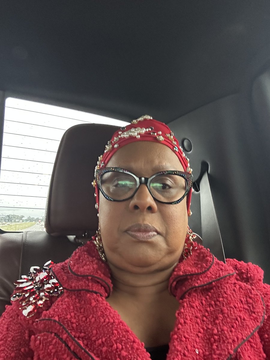 It’s the last Sunday in November.  It’s church time!!!