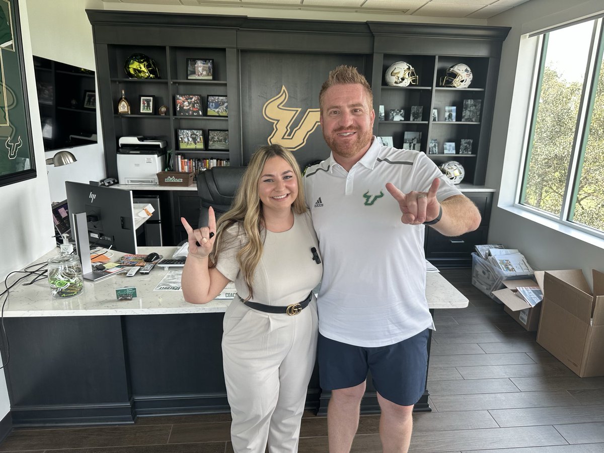 VanessaWenzl17's tweet image. Good luck to @CoachGolesh! Thank you for the opportunities. My first ever sit down interview with you upon your arrival at #USF changed my career. I hope I get to continue to tell your story soon. Go be ELITE🤘