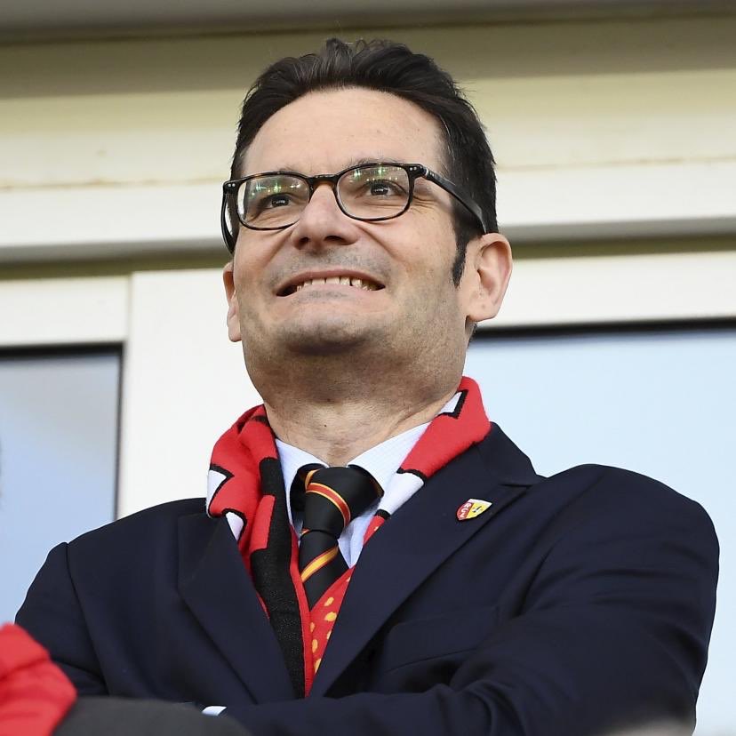 Leader de Ligue 1 pour la première fois depuis 21 ans. 

Le travail colossal depuis l’arrivée d’Oughourlian il faut en parler. 

Il a remis notre RC Lens au niveau de ce qu’on était fin 90/ début des années 2000. 

Une équipe qui vise l’Europe chaque saison. 

Merci président.
