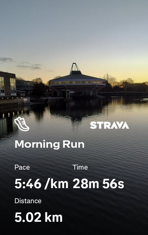 Morning 5km run 
So much wildlife and thankfully dry after the rain of yesterday. 
Spotted 3 herons and some little egrets! Lovely bit of pink in the sky too. 
Happy Sunday! 😀🏃‍♀️
#York #Running