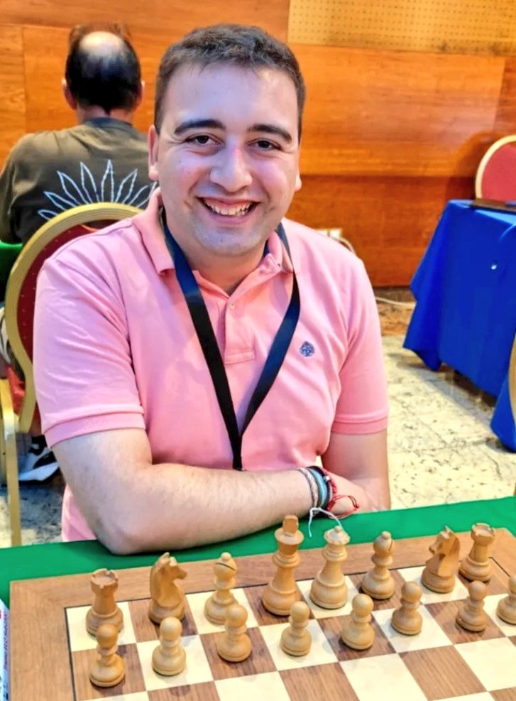 VetustaChess's tweet photo. CTO DE ASTURIAS INDIVIDUAL 
CAROLINA MULET CAMPEONA DE ASTURIAS FEMENINA 💪🏻
1ª @iyanastur7 5° 5.5/8, David Junquera, Nico Martín, Nico Pedreira 4.5/8, Carolina Mulet campeona femenina Enhorabuena!
2ª Mateo Fdez 4/8
3ª Alejandro Vega 5/8
4ª @_sofii1905 6/8
https://t.co/RjC7RDpNzw https://t.co/bjgxzrzJzO