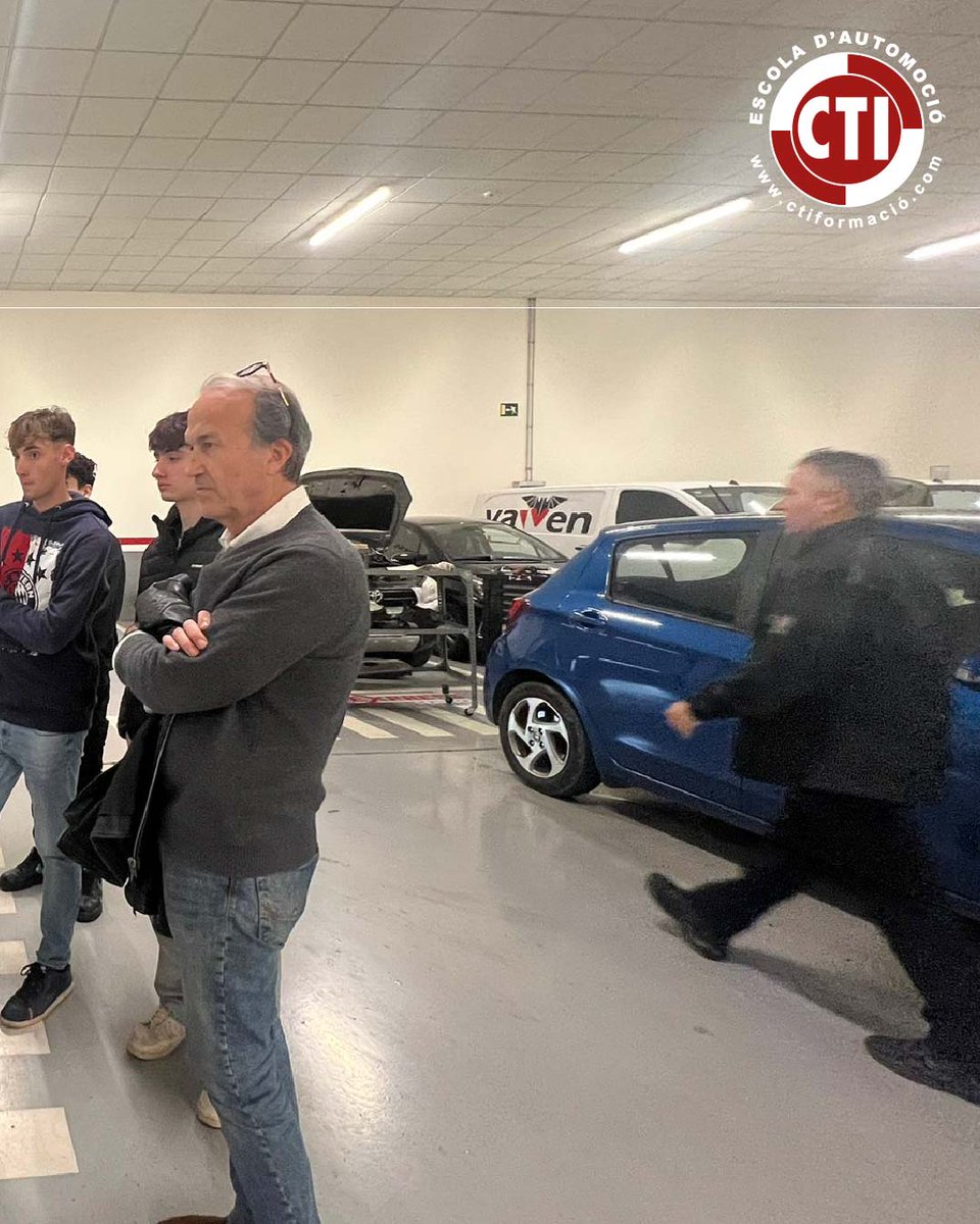 ctiformacion's tweet photo. Visita del alumnado de 1º CFGS en Automoción a Naymotor Toyota, referente en Lleida y partner del CTI. Una oportunidad para conocer su filosofía, tendencias del sector y su logística interna. Experiencia clave para acercar al alumnado al mundo laboral.

🛠 ¡Gracias, Naymotor! 🛠 https://t.co/wh3WIeIsHi