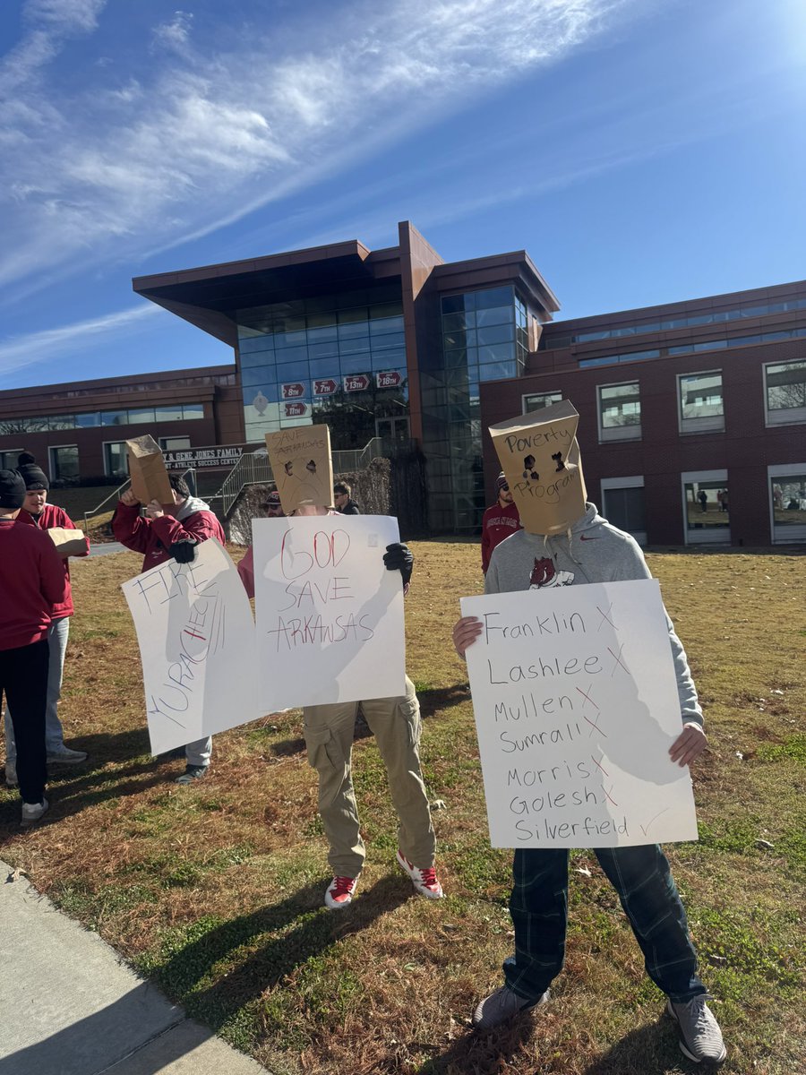 Unnecessary Roughness tweet media