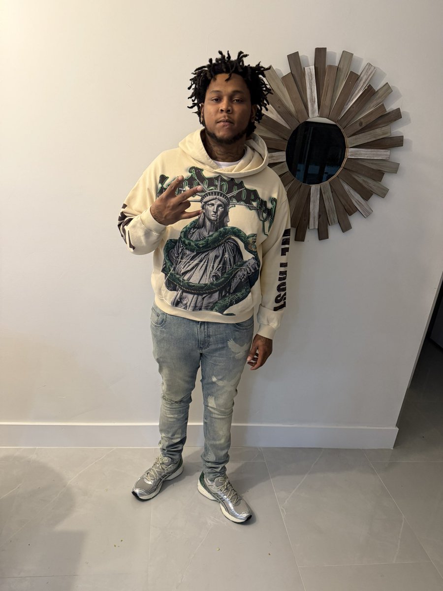 NB_peezy's tweet photo. #LLREAP🦅🩸 https://t.co/2Oy45IO4Vl
