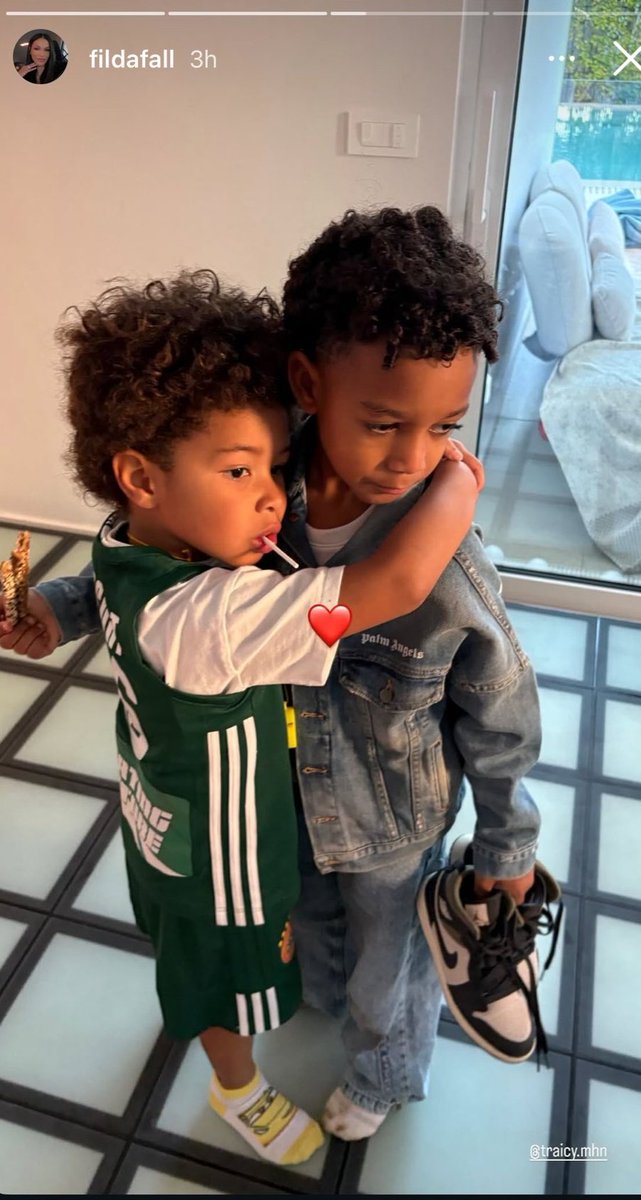 90Redjoker's tweet image. Αυτό είναι το υγιές. Κ δυστυχώς μας το θυμίζουν 5χρονα. 

More than a sport 
#OlympiacosBC 
#paobc