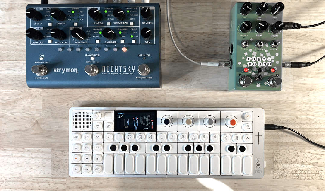 Kowloon Park Field Recordings  |  Park and Birds  –  by <a href="/atnr/">atnr | エーティーエヌアール</a>
w/ Teenage Engineering OP-1  &amp;  Sequential Prophet 10

&gt; youtube.com/watch?v=d2RuLK…

#ambient #analog #synthesizer #chill #soundscape