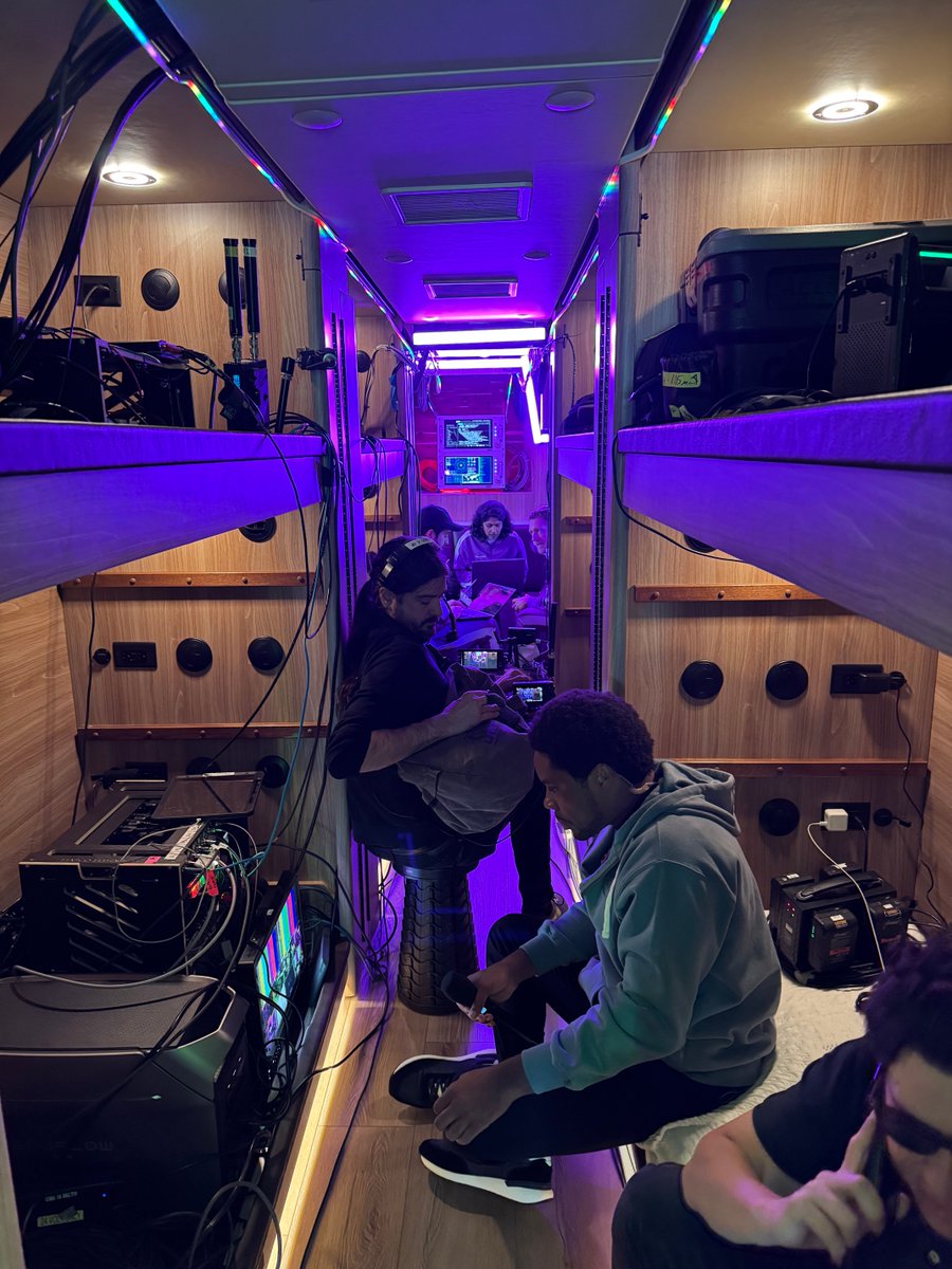 Eric Johnson tweet media