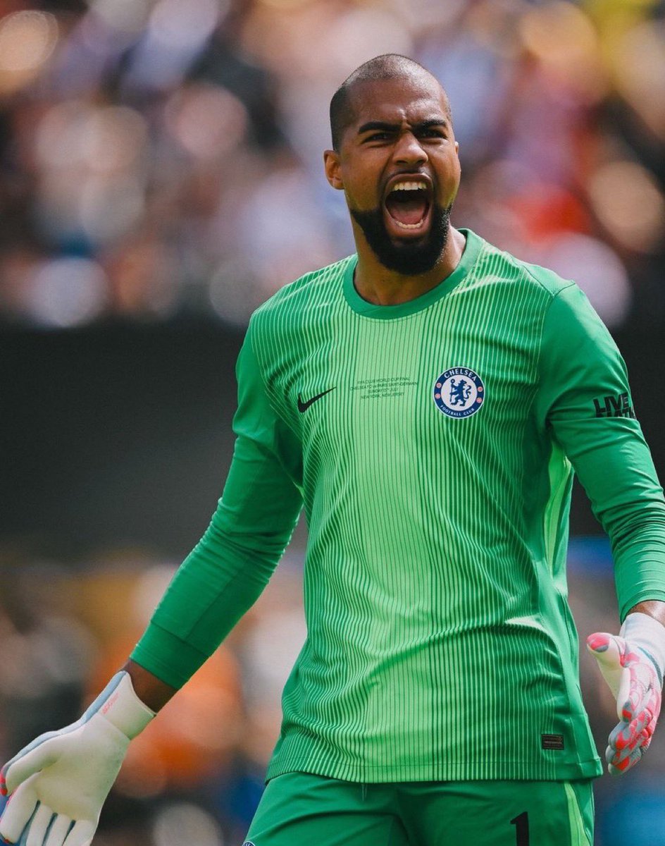CFC_Janty's tweet photo. Robert Sanchez improvement needs to be talked about more.

What a performance https://t.co/cHrubhXTyA