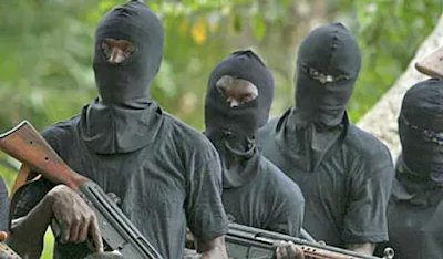 There was a reported recent incident where travellers on a highway in Kogi State were attacked by suspected bandits — vehicles were ambushed on the Isanlu–Makutu–Idofin road. Some passengers were reportedly abducted, one escaped. 

Meanwhile, official security forces (police and