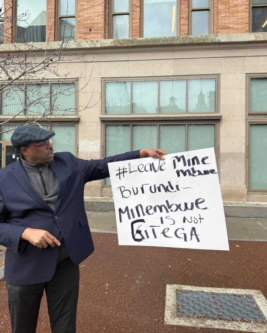 MathieuwiRwanda's tweet image. The DRC must stop blurring the lines between state forces and militias; civilians are paying the price.Alleged integrated operations involving #FARDC and militia groups are unacceptable and must be dismantled.The #DRC Government must commit to rebuilding the national army without…