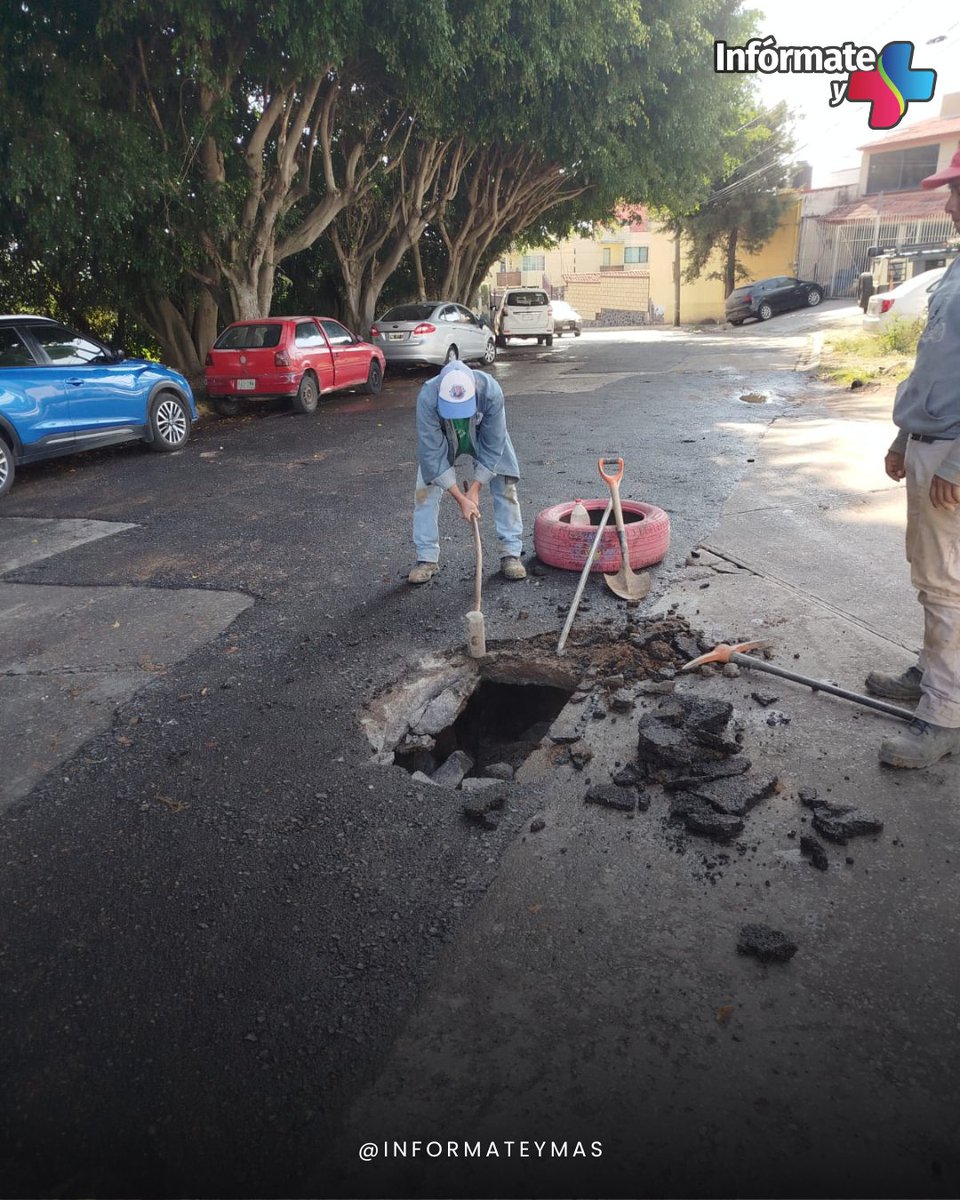 InformateyMas's tweet image. #Cuernavaca 
💧🚰El SAPAC atendió una avería en una tubería de 4” en la colonia Lomas de Tzompantle, causada por un aumento de presión. Cuadrillas ya realizan las reparaciones para restablecer el servicio lo antes posible. 

#Tubería #SAPAC #Infórmateymás