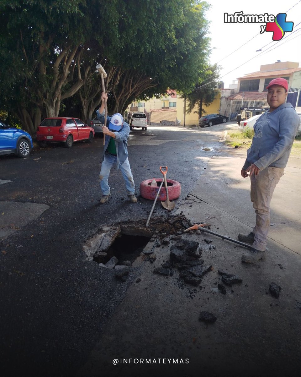 InformateyMas's tweet image. #Cuernavaca 
💧🚰El SAPAC atendió una avería en una tubería de 4” en la colonia Lomas de Tzompantle, causada por un aumento de presión. Cuadrillas ya realizan las reparaciones para restablecer el servicio lo antes posible. 

#Tubería #SAPAC #Infórmateymás