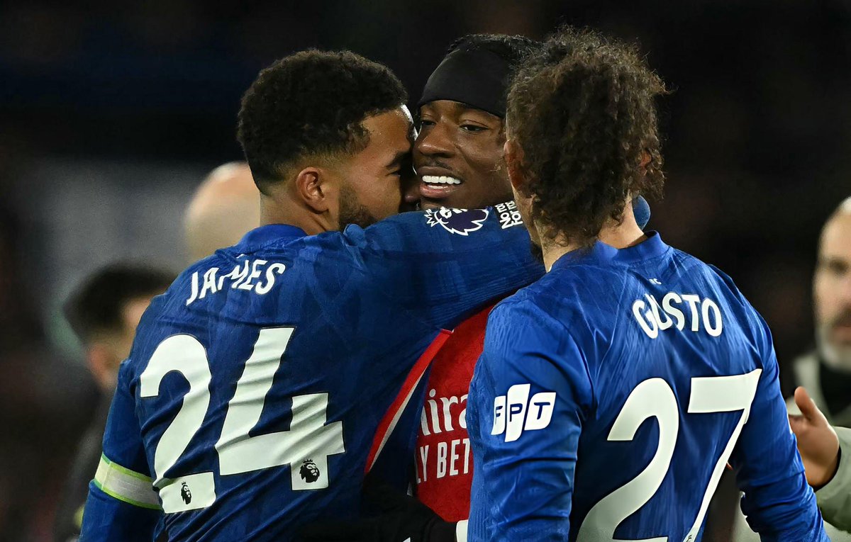 G7BhYLwWEAAL02a?format=jpg&name=medium