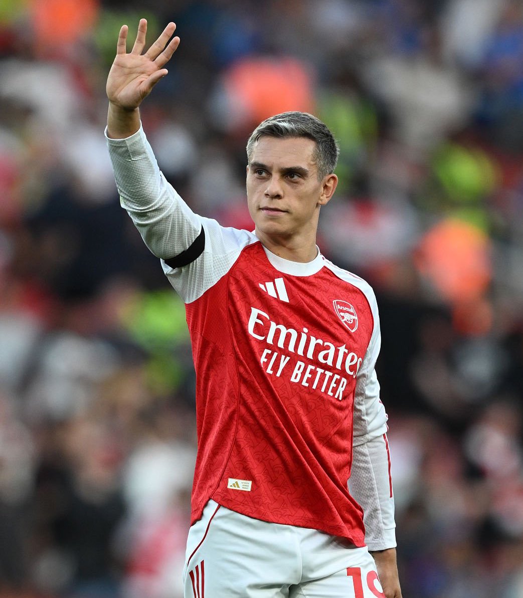 I know we are all talking about how we miss Gabriel and Saliba.....but I think we missed Trossard more....no way he is leaving this type of game without a goal or an assist....hope we can all see how important he is to this team!
