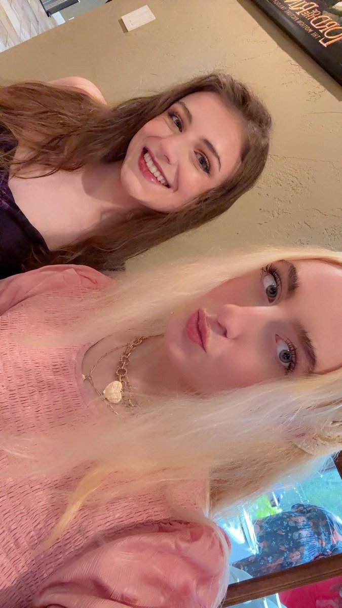 greineramy's tweet photo. @taylorswift13 Could you please do a shoutout for my daughter, Autumn, who is a huge fan? She is celebrating her 22 birthday! Thank you ❤️ https://t.co/yuzsS5Y0RY