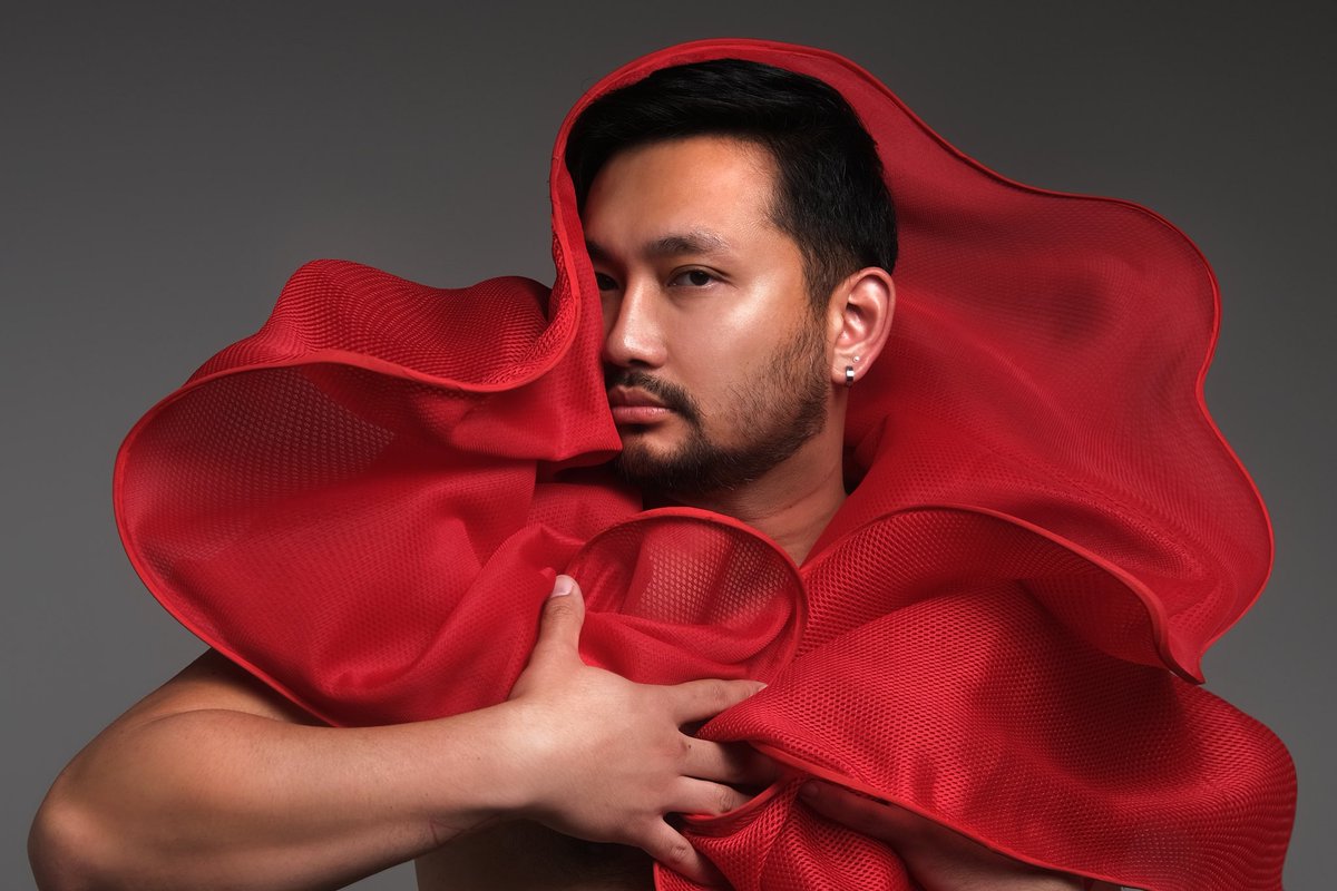 pcnsnji's tweet photo. I am AMORPHOUS. I take the shape that feels authentically me. I celebrate every journey, every identity, and every form we choose to embrace. This World AIDS Day, let’s stand together to reshape the conversation around HIV and champion a world free from stigma. https://t.co/WUd9IO9zOK
