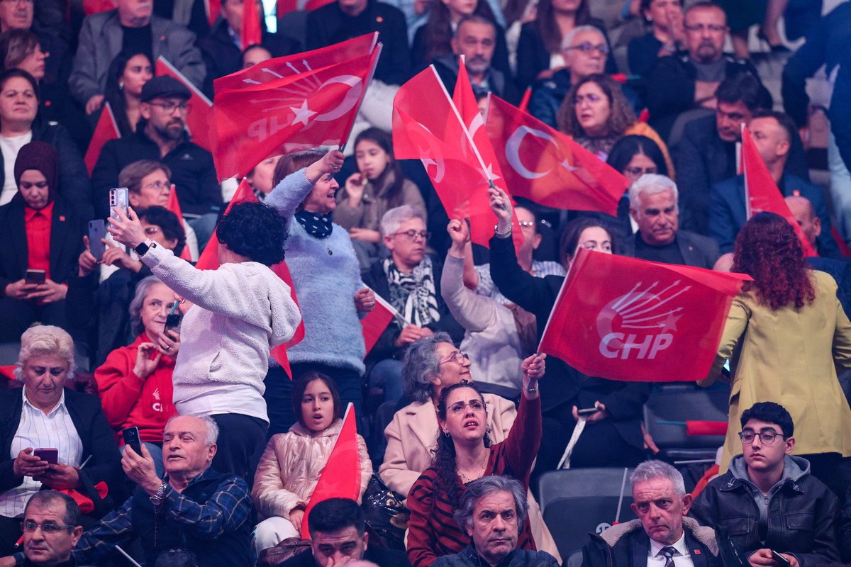 39'uncu Olağan Kurultayımızı tamamladık. 
Yaşasın CHP

#ŞimdiİktidarZamanı