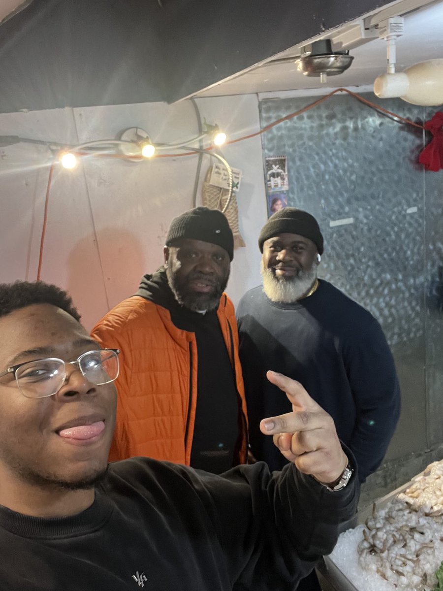 MAPLEWOOD NJ. EXCELLENT FREEMAN  FISH MARKET. OUTSTANDING