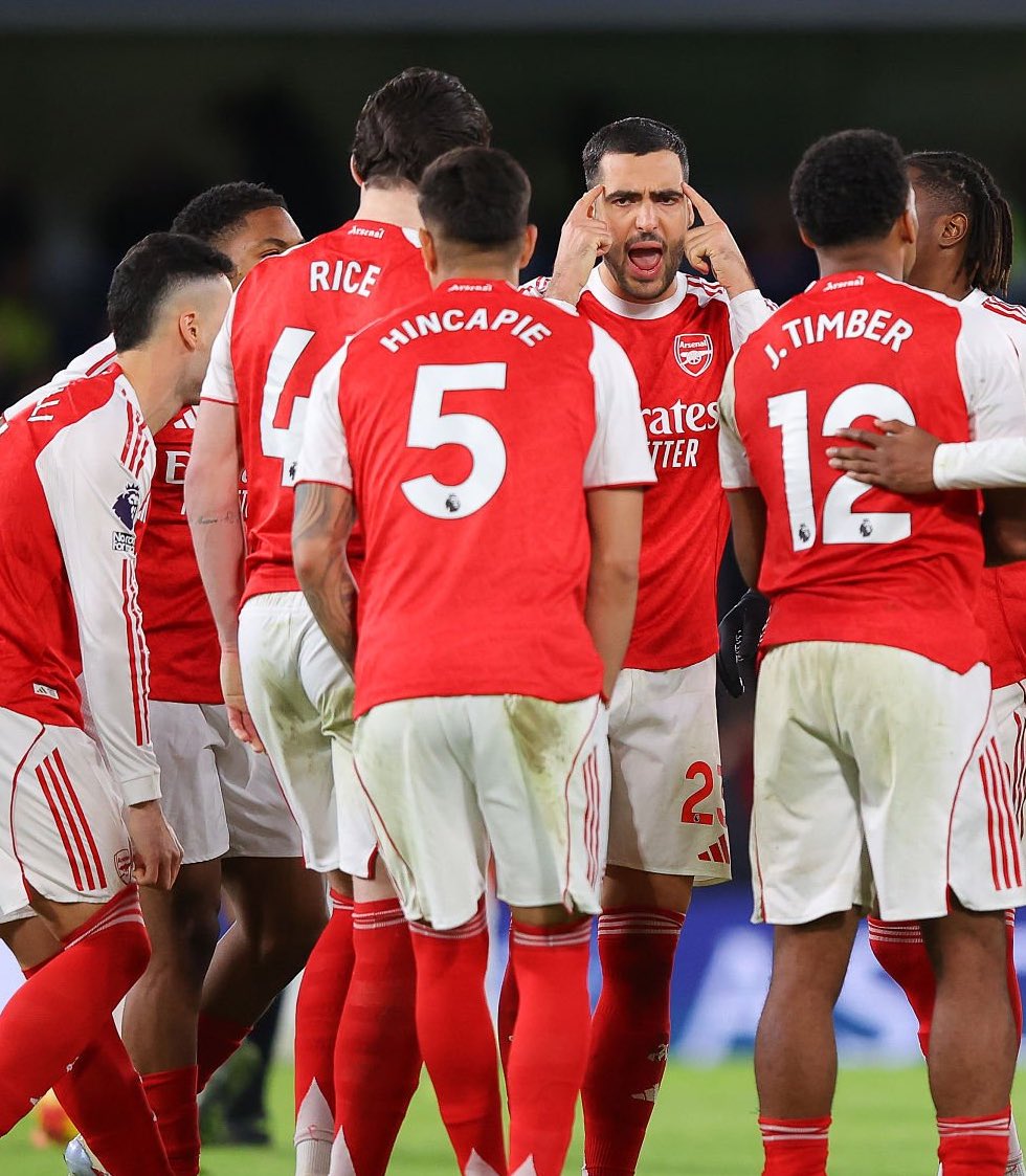 afcstuff's tweet image. Arsenal’s results this season:

Man United 0-1 Arsenal ✅
Arsenal 5-0 Leeds ✅
Liverpool 1-0 Arsenal ❌

Arsenal 3-0 Nottingham Forest ✅
Athletic Club 0-2 Arsenal ✅
Arsenal 1-1 Man City 🤝
Port Vale 0-2 Arsenal ✅
Newcastle 1-2 Arsenal ✅
Arsenal 2-0 Olympiacos ✅
Arsenal 2-0…