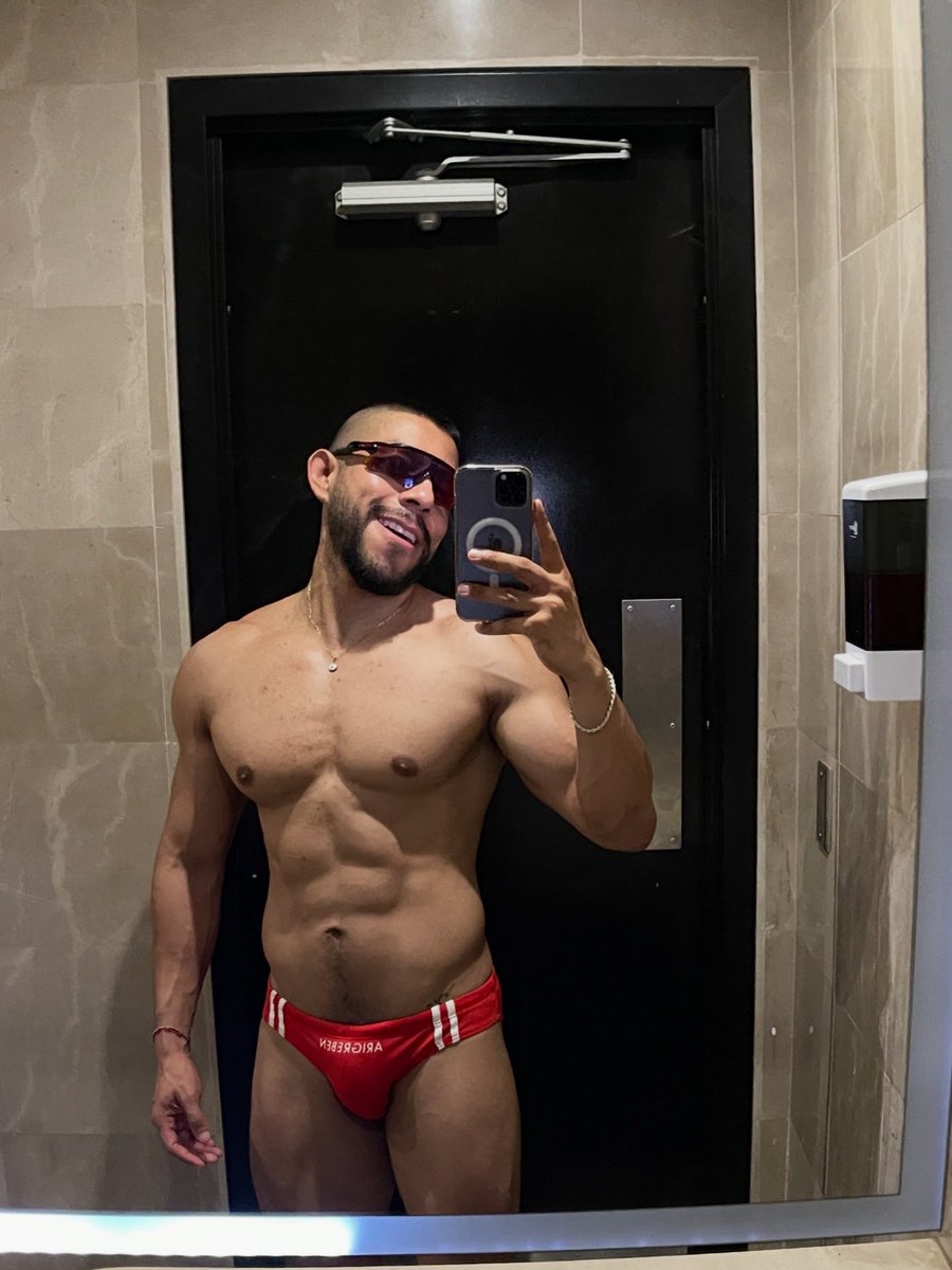 The Chesty Dude tweet media