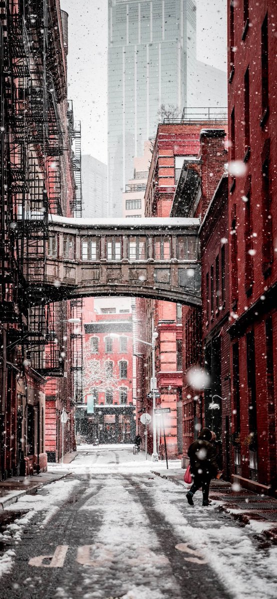 SpaceWall's tweet image. Winter Vibes Wallpaper | ☃️iOS 26❄️ #ipwall #ios26 #айос26 #wallspace #обои #iphone17pro #ios #iphoneair #spacewall #4Kwallpaper #LockScreen #iphone16pro #Wallpapers #DepthEffect #iphone17 #SpatialScenes #android #iphone #ios18 #4k #iphone16 #ipadwallpaper #iPhone17ProMax