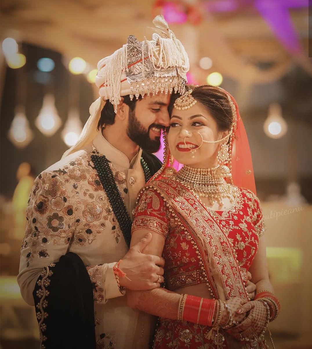 Anjli__queen's tweet image. 📌&quot;वफ़ा मर्द या औरत में नहीं होती, वफ़ा फ़ितरत और तरबियत में होती है&quot;

#GodMorningMonday #MondayMotivation #MondayVibes #mondaythoughts #MondayMorning