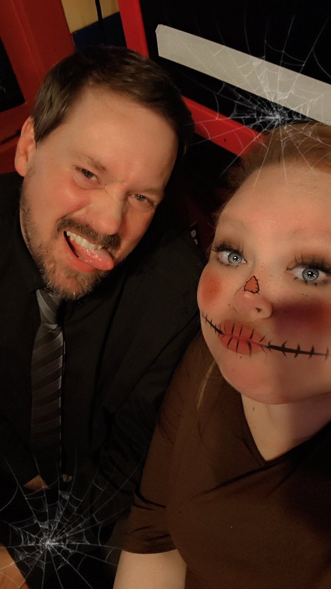 Thanks to Mother Nature and piss poor timing of a family member's kidney stone, I don't get to hang with my favorite group of Hooligans today. I guess Euchre and drinks will have to wait!