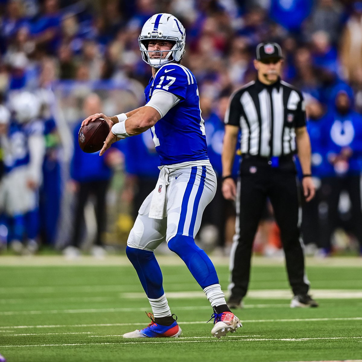 Danny dealin'.
Daniel Jones X #ProBowlVote