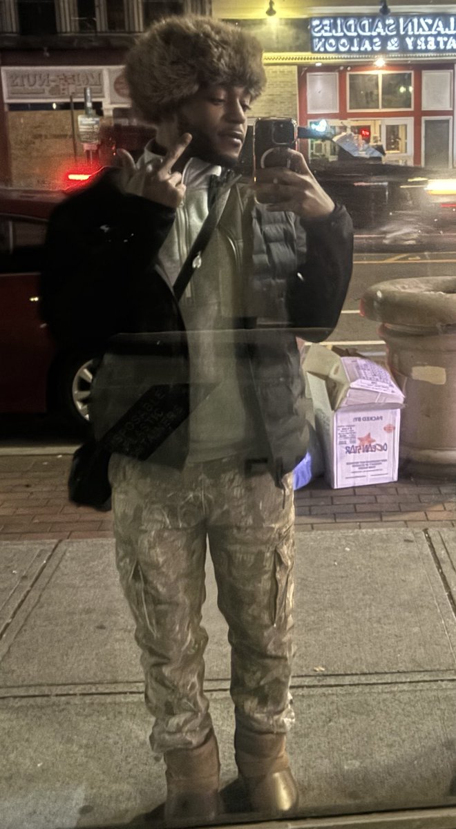 _joeynyc's tweet photo. 🍂 https://t.co/EGKYt9FuMo