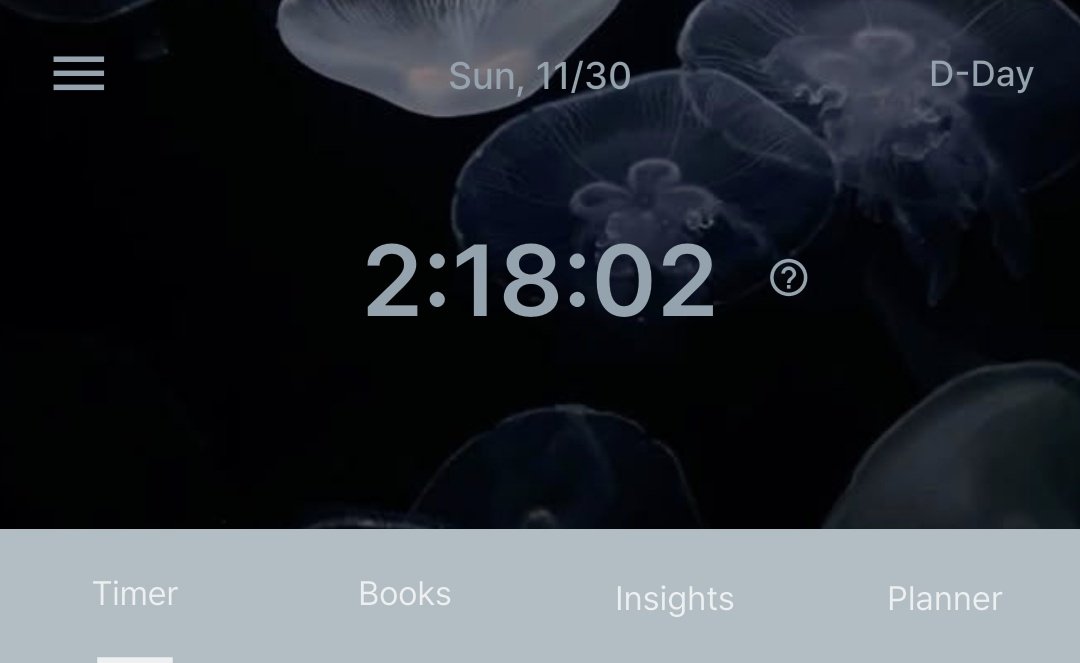 Onegdava's tweet image. 30.11.25 #studylog
2,5h of art history for my exam worth 50% o of my grade
learned almost nothing, had 4 coffees, feeling good
#unitwt #studyspo