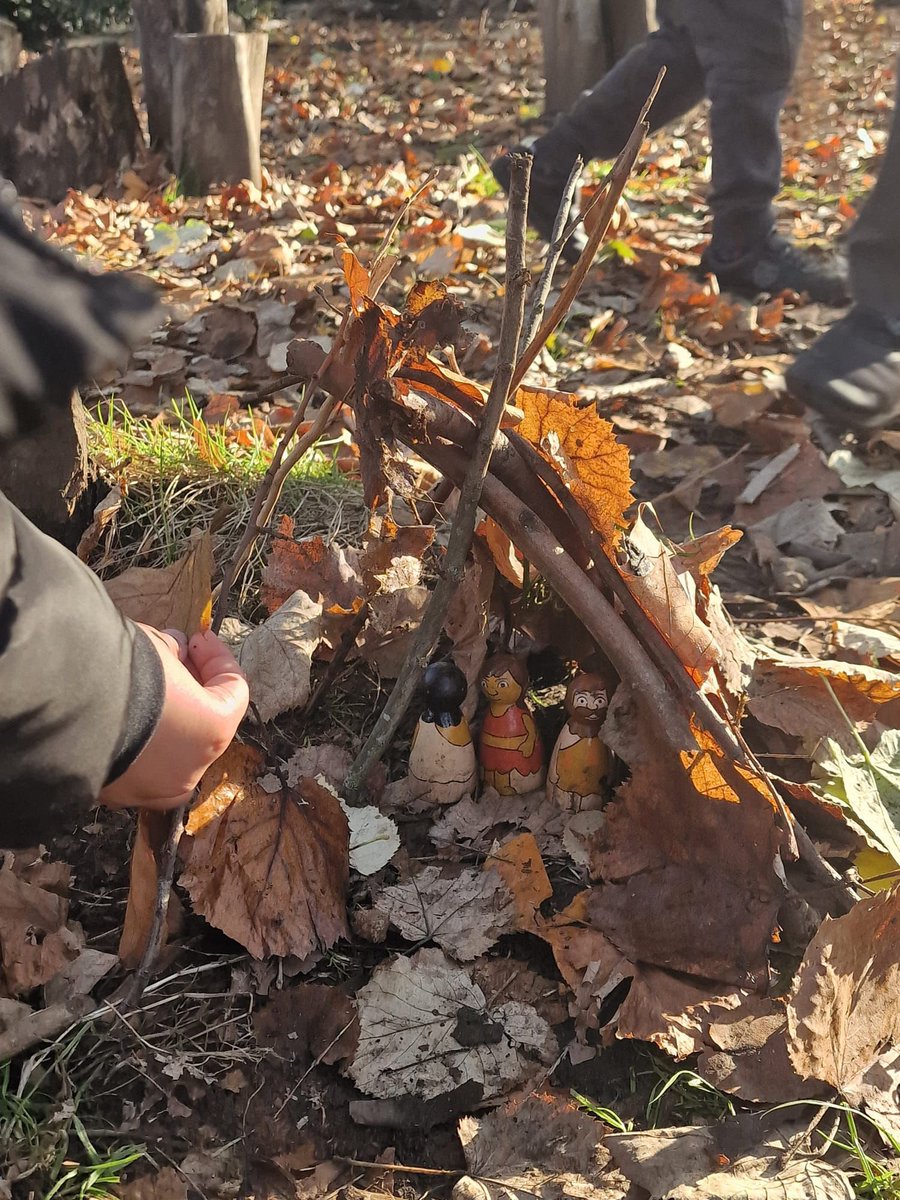 Elmhurst Primary School tweet media