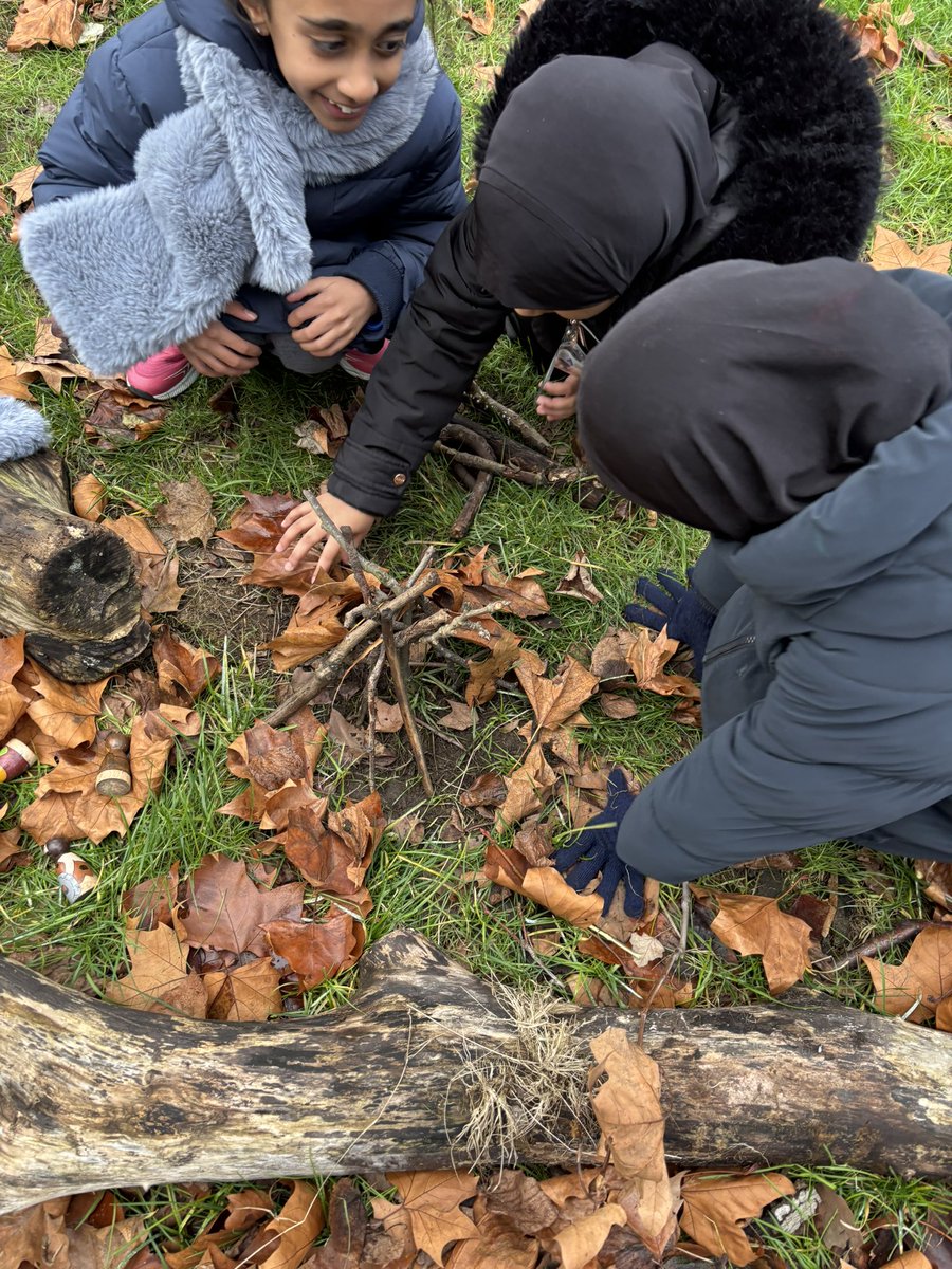 Elmhurst Primary School tweet media