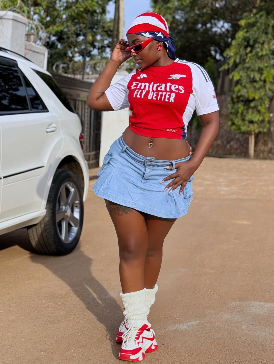 LydiahJazmine's tweet image. A Gunner Since 1900 🤭❤️‍🩹
@Arsenal for life.. we mouveee 🤏🏽