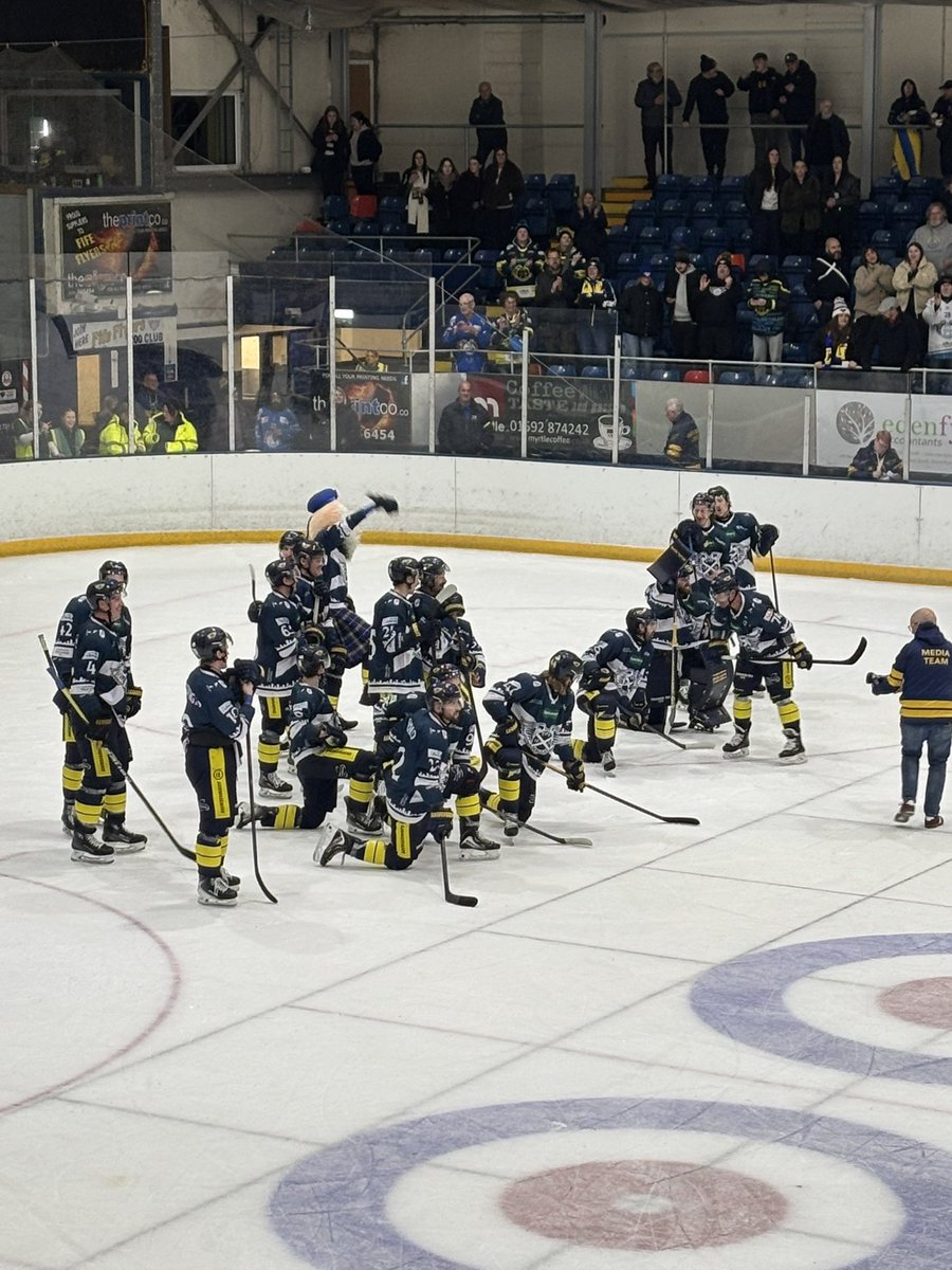 4 point <a href="/FifeFlyers/">Fife Flyers 🏒🏴󠁧󠁢󠁳󠁣󠁴󠁿</a> weekend so proud of these boys 🫡#riseup