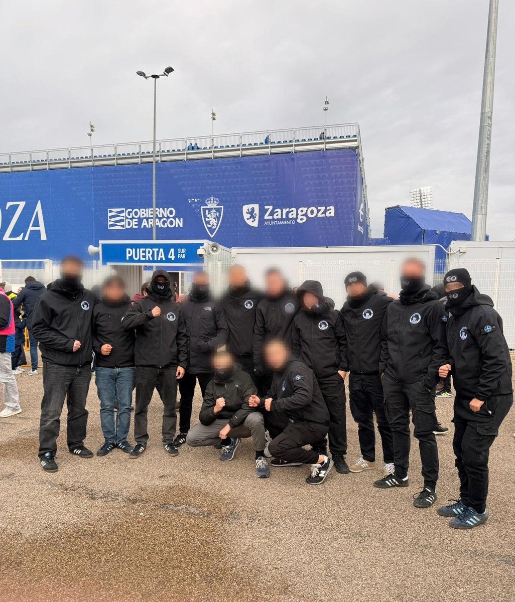 _C_N_28's tweet photo. Otro más. Sección Psicopatas https://t.co/X289nXIwEs