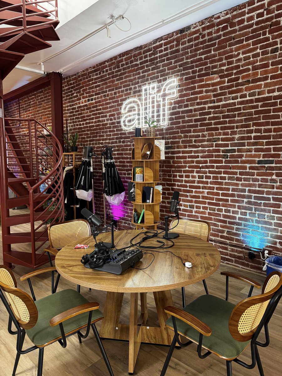 whosetafa's tweet image. life recently