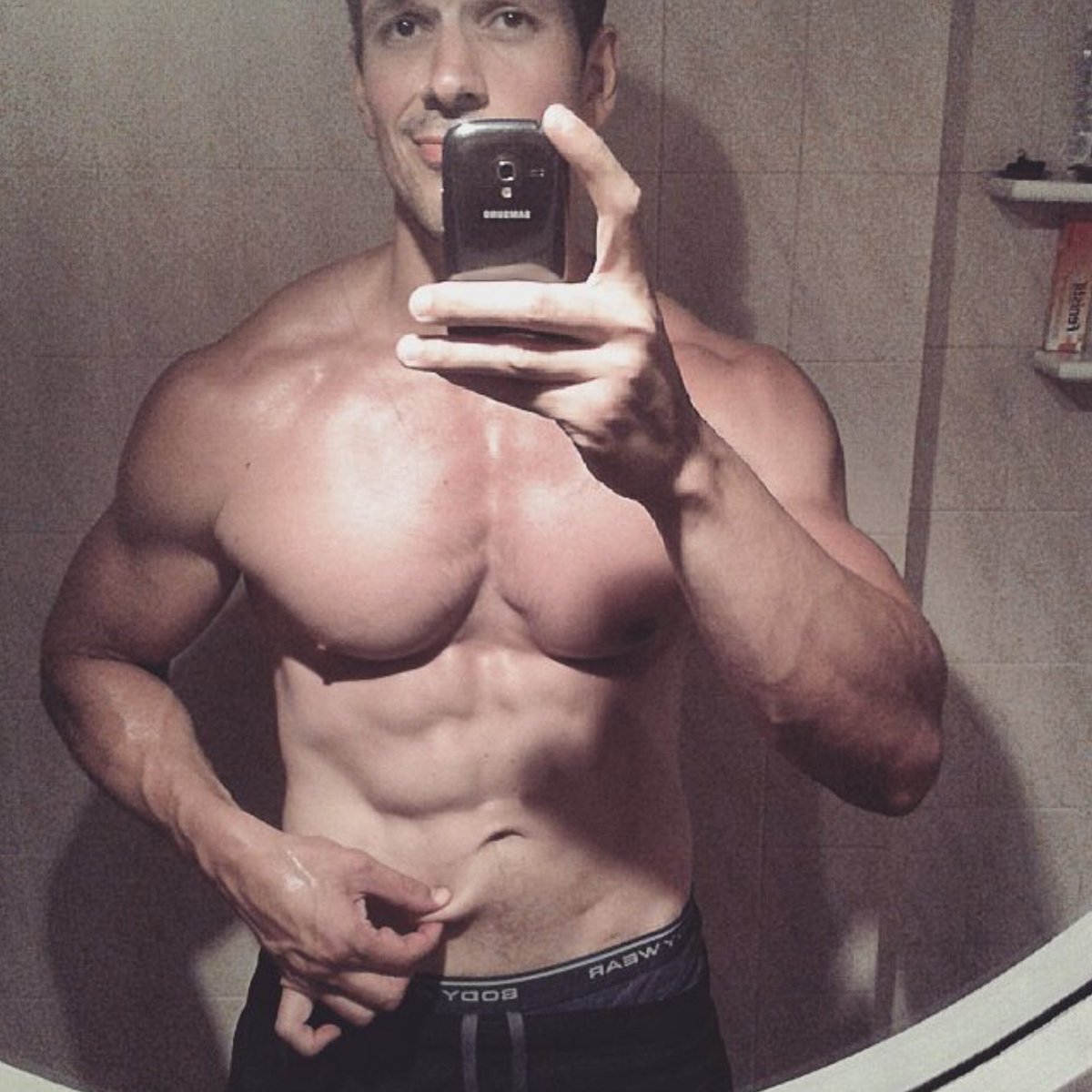 Kolja Barghoorn tweet media