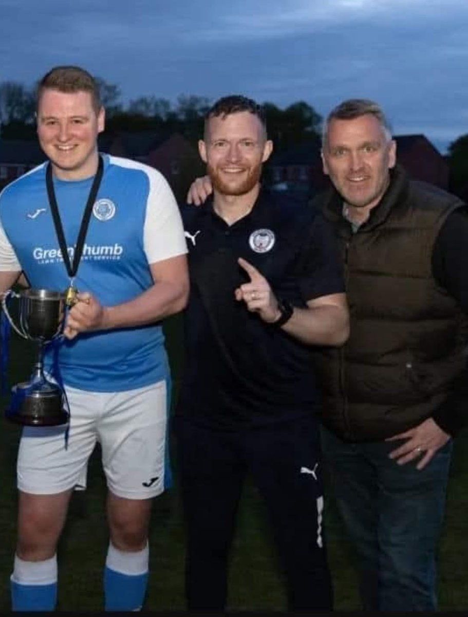 westlancsleague's tweet photo. ⚽️𝗦𝗔𝗧𝗨𝗥𝗗𝗔𝗬 𝗥𝗢𝗨𝗡𝗗-𝗨𝗣 ⚽️
'𝘛𝘩𝘦 𝘤𝘭𝘶𝘣 𝘩𝘢𝘴 𝘨𝘳𝘰𝘸𝘯 𝘴𝘰 𝘲𝘶𝘪𝘤𝘬𝘭𝘺, 𝘵𝘩𝘦 𝘧𝘰𝘰𝘵𝘣𝘢𝘭𝘭𝘪𝘯𝘨 𝘴𝘪𝘥𝘦 𝘩𝘢𝘴 𝘨𝘰𝘵 𝘵𝘰 𝘤𝘢𝘵𝘤𝘩 𝘶𝘱'

➡️ @RChapmanSport speaks to Danny Shaw at @ABFC2022 

𝙎𝙩𝙤𝙧𝙮 𝙡𝙞𝙣𝙠 ⤵️
https://t.co/YosiRdFw6B https://t.co/dYWzbvidzV
