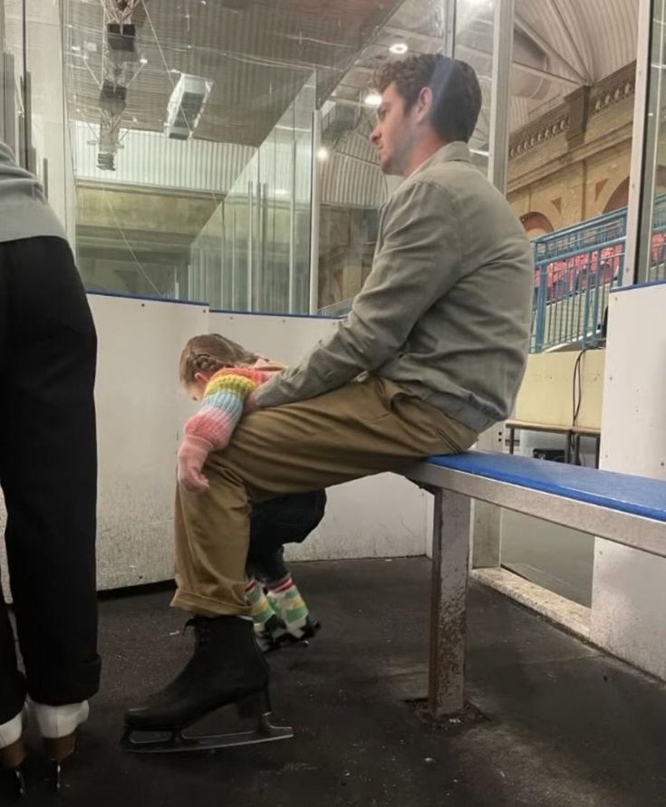 gettfout46's tweet photo. Somebody get him pregnant https://t.co/YTjxS8i6LX