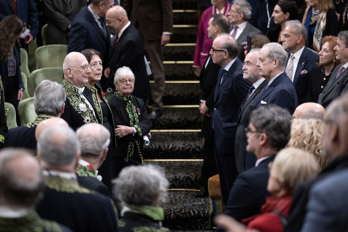 Prince Jean d'Orléans - Comte de Paris tweet media